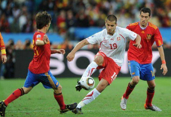 欧洲杯-瑞士VS西班牙前瞻:斗牛士11年后复仇 瑞士失扎卡 欧洲杯-瑞士VS西班牙前瞻:斗牛士11年后复仇 瑞士失扎卡