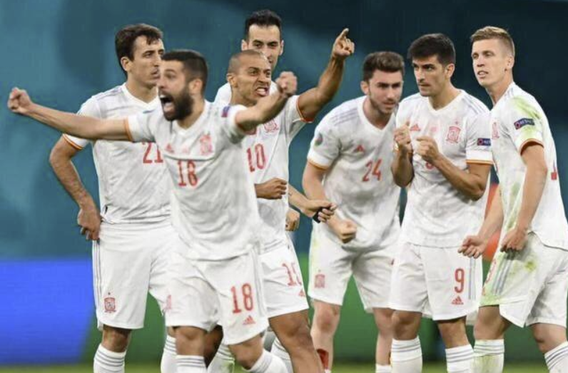 欧洲杯-意大利VS西班牙前瞻:蓝衫存隐患 斗牛士体能堪忧 欧洲杯-意大利VS西班牙前瞻:蓝衫存隐患 斗牛士体能堪忧