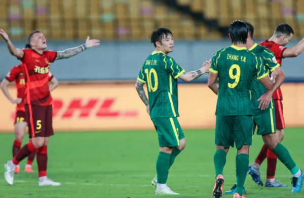 中超-张玉宁点杀塞尔纳斯世界波 国安2-1河北3连胜 中超-张玉宁点杀塞尔纳斯世界波 国安2-1河北3连胜