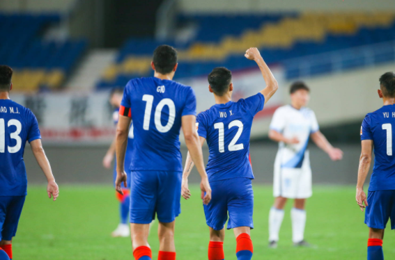 中超-上海申花3-2大连4轮首胜 赵明剑读秒绝杀吴曦破门 中超-上海申花3-2大连4轮首胜 赵明剑读秒绝杀吴曦破门