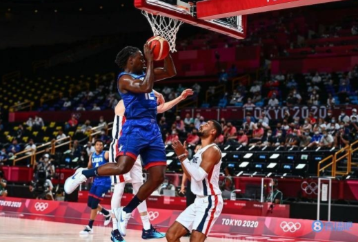 法国83-76逆转战胜美国 富尼耶28分 戈贝尔14+9霍勒迪18+7 法国83-76逆转战胜美国 富尼耶28分 戈贝尔14+9霍勒迪18+7