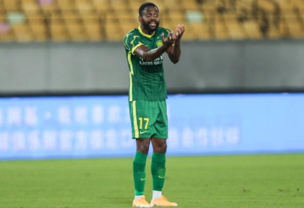 中超-朴成造点巴坎布点射破门 国安1-0险胜大连人 中超-朴成造点巴坎布点射破门 国安1-0险胜大连人