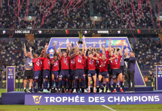 法超杯-里尔1-0击败巴黎夺冠 谢卡世界波二弟进球被吹 法超杯-里尔1-0击败巴黎夺冠 谢卡世界波二弟进球被吹