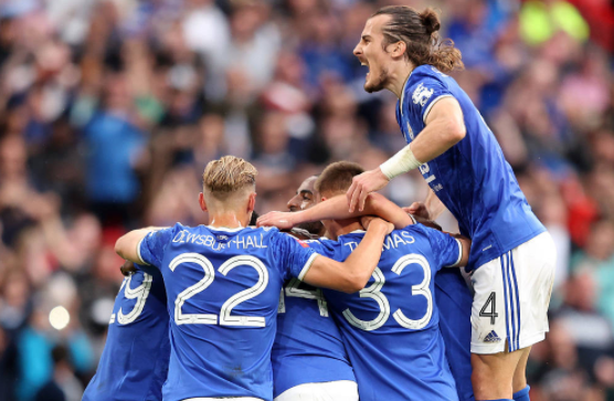 社区盾-莱斯特城1-0绝杀曼城夺冠 伊希纳乔造点+点射弑旧主 社区盾-莱斯特城1-0绝杀曼城夺冠 伊希纳乔造点+点射弑旧主