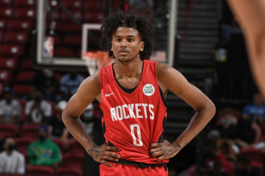 NBA夏季联赛-猛龙92-76轻取火箭 阿丘瓦19+5 格林13分&伤退 NBA夏季联赛-猛龙92-76轻取火箭 阿丘瓦19+5 格林13分&伤退