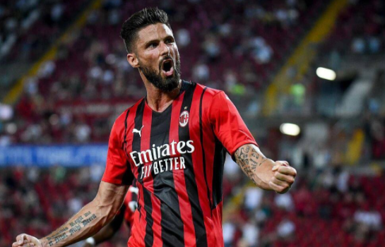 热身赛-AC米兰2-1击败帕纳辛纳科斯 吉鲁梅开二度门将送礼 热身赛-AC米兰2-1击败帕纳辛纳科斯 吉鲁梅开二度门将送礼