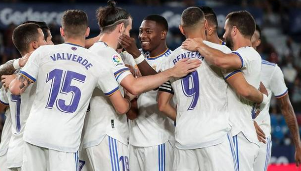 西甲- 皇马3-3莱万特 贝尔进球飞翼双响本泽马2助攻 西甲- 皇马3-3莱万特 贝尔进球飞翼双响本泽马2助攻