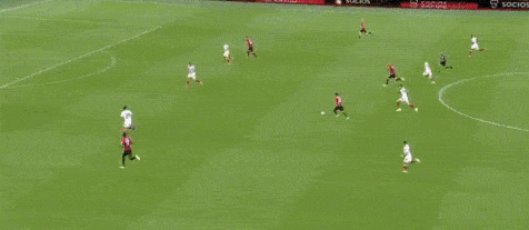 1630275273840974.gif 04.gif