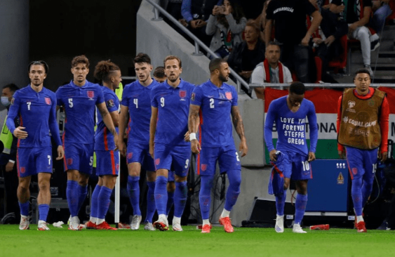 世预赛-英格兰4-0胜匈牙利继续全胜领跑 斯特林凯恩破门 世预赛-英格兰4-0胜匈牙利继续全胜领跑 斯特林凯恩破门