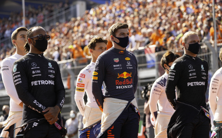 F1荷兰站:维斯塔潘主场夺冠 汉密尔顿位列第二 F1荷兰站:维斯塔潘主场夺冠 汉密尔顿位列第二