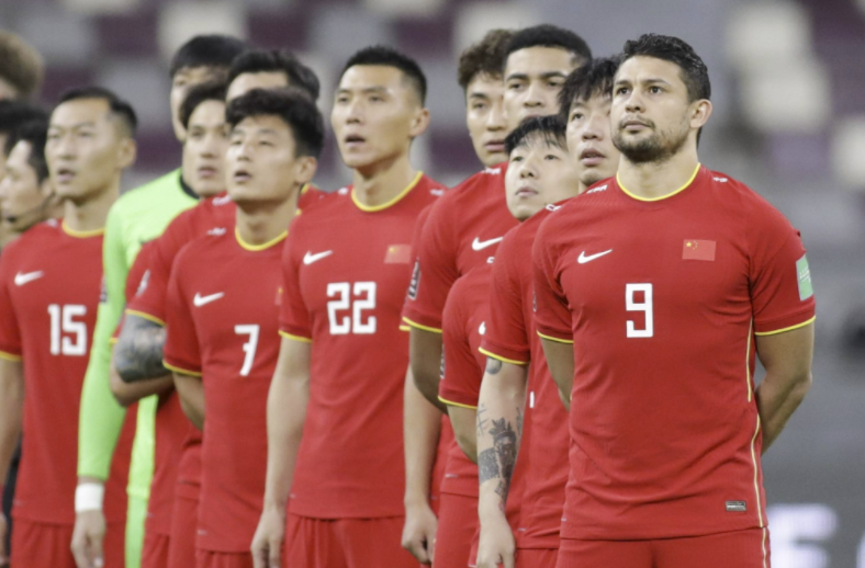 国足前瞻:铁家军面临调整 面对23年不胜纪录挑战不可能 国足前瞻:铁家军面临调整 面对23年不胜纪录挑战不可能