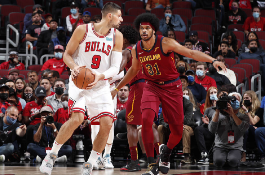 拉文25分武切维奇10+9 公牛7人上双以131-95大胜骑士 拉文25分武切维奇10+9 公牛7人上双以131-95大胜骑士