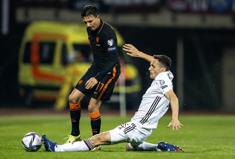 世预赛前瞻-荷兰:战鱼腩球队 郁金香冲4连胜盼稳坐榜首 世预赛前瞻-荷兰:战鱼腩球队 郁金香冲4连胜盼稳坐榜首