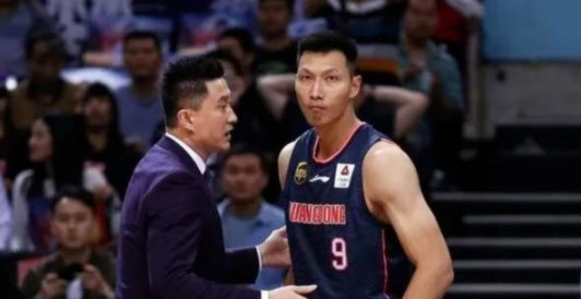 广东62-85惨败山西 邢志强17分 易建联复出14+6 广东62-85惨败山西 邢志强17分 易建联复出14+6