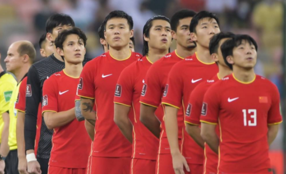 世预赛-洛国富替补处子球武磊失单 国足2-3憾负沙特刀 世预赛-洛国富替补处子球武磊失单 国足2-3憾负沙特刀