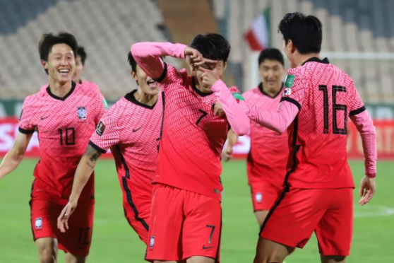 世预赛-孙兴慜进单刀贾汉巴赫什救主 伊朗1-1战平韩国 世预赛-孙兴慜进单刀贾汉巴赫什救主 伊朗1-1战平韩国