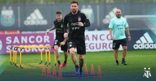 世预赛-阿根廷前瞻:遭遇客场虫 梅西率队欲延续不败神话 世预赛-阿根廷前瞻:遭遇客场虫 梅西率队欲延续不败神话