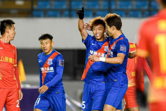 足协杯-申花3-0四川民足晋级 杨旭于汉超孙世林建功 足协杯-申花3-0四川民足晋级 杨旭于汉超孙世林建功