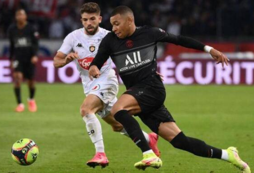 法甲-巴黎2-1昂热领跑积分榜 姆巴佩助攻扳平+点球绝杀 法甲-巴黎2-1昂热领跑积分榜 姆巴佩助攻扳平+点球绝杀