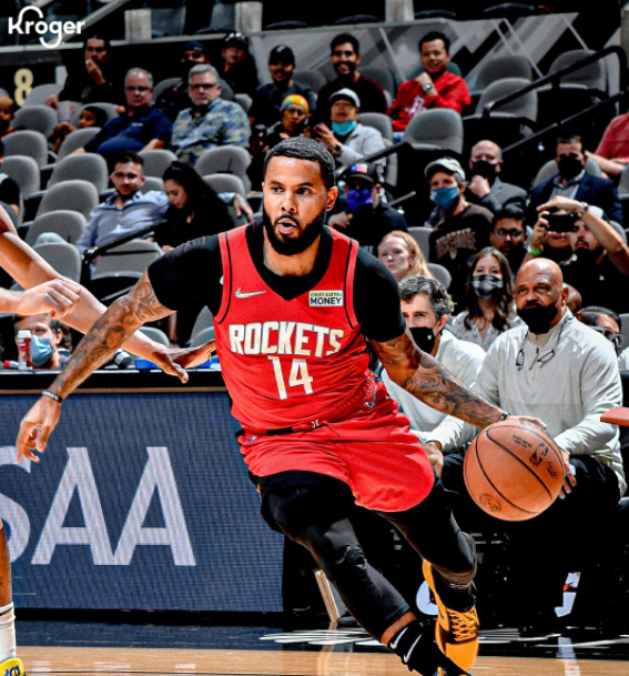 马刺126-98轻取火箭 穆雷20+7+7 伍德19+19 萨古15+12 马刺126-98轻取火箭 穆雷20+7+7 伍德19+19 萨古15+12