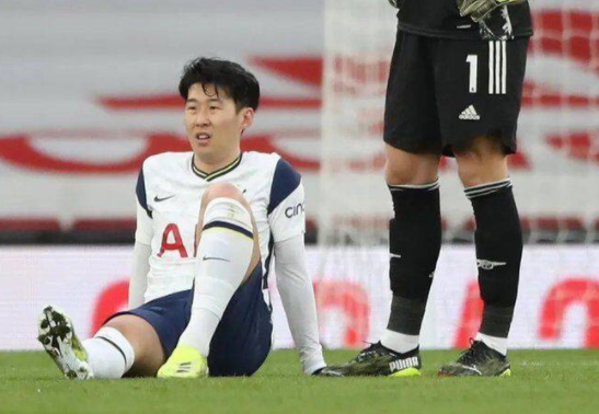 英超-热刺VS纽卡前瞻:孙兴慜出战存疑 喜鹊易主后首战 英超-热刺VS纽卡前瞻:孙兴慜出战存疑 喜鹊易主后首战