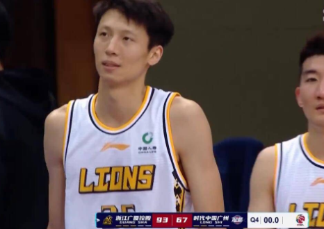 广厦93-67大胜广州取4连胜 胡金秋22+12赵岩昊26分 广厦93-67大胜广州取4连胜 胡金秋22+12赵岩昊26分