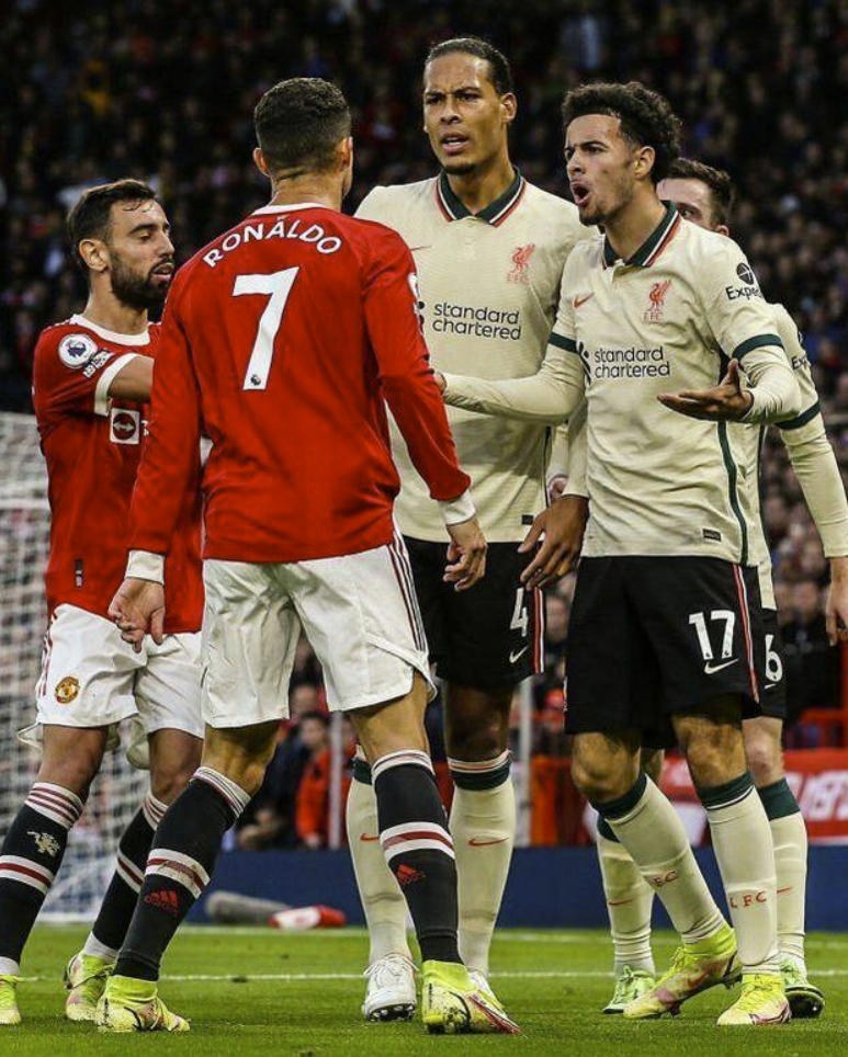 红魔输球又输人!曼联吃到6黄1红 利物浦0张红黄牌 红魔输球又输人!曼联吃到6黄1红 利物浦0张红黄牌