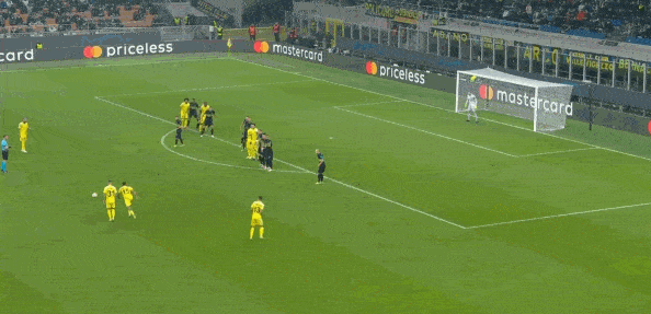 一周十佳球:维尼修斯单骑闯关 多特天才演凌波微步 一周十佳球:维尼修斯单骑闯关 多特天才演凌波微步