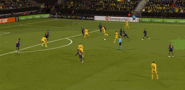 一周十佳球:维尼修斯单骑闯关 多特天才演凌波微步 一周十佳球:维尼修斯单骑闯关 多特天才演凌波微步