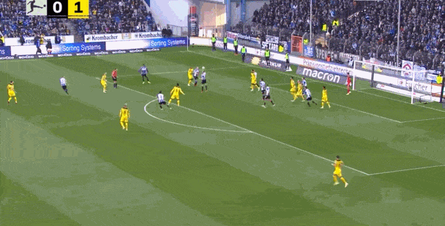 一周十佳球:维尼修斯单骑闯关 多特天才演凌波微步 一周十佳球:维尼修斯单骑闯关 多特天才演凌波微步