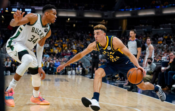 雄鹿客场119-109擒步行者迎2连胜 字母哥30+10+9小萨两双 雄鹿客场119-109擒步行者迎2连胜 字母哥30+10+9小萨两双