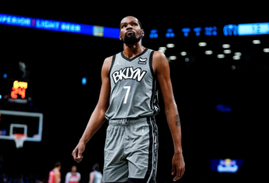 28日NBA前瞻:篮网遭遇热火窒息防守 湖人欲擒雷霆冲3连胜 28日NBA前瞻:篮网遭遇热火窒息防守 湖人欲擒雷霆冲3连胜