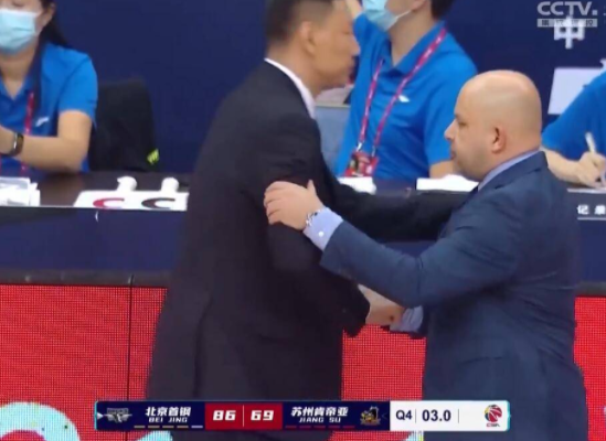 CBA-翟晓川14分刘晓宇10助攻 江苏69-86负北京 CBA-翟晓川14分刘晓宇10助攻 江苏69-86负北京