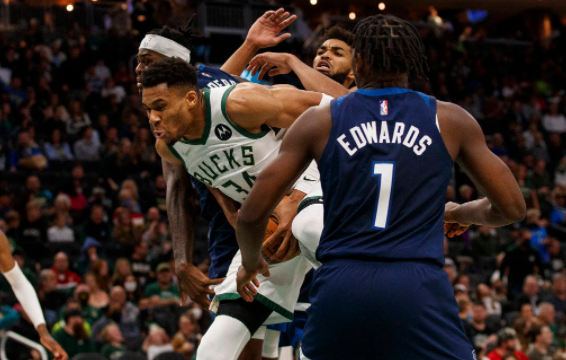 森林狼113-108险胜雄鹿 字母哥空砍40+16唐斯25分 森林狼113-108险胜雄鹿 字母哥空砍40+16唐斯25分