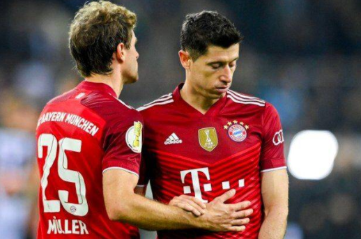 德甲-拜仁前瞻:周中意外惨败 南大王要拿柏林撒气? 德甲-拜仁前瞻:周中意外惨败 南大王要拿柏林撒气?