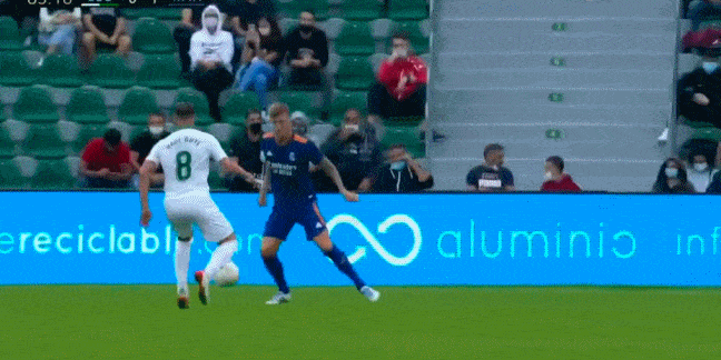 1635606135122926.gif 3.gif