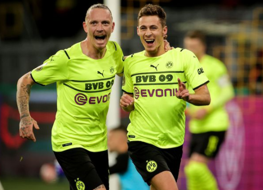 德甲-多特蒙德2-0战胜科隆豪取4连胜 小阿扎尔蒂格斯破门 德甲-多特蒙德2-0战胜科隆豪取4连胜 小阿扎尔蒂格斯破门