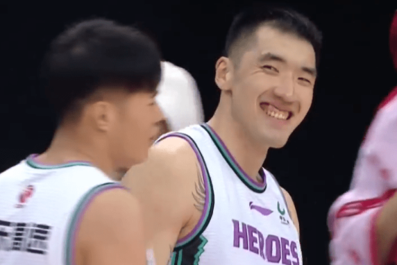 山东107-89轻取同曦获两连胜 陶汉林砍31+9丁彦雨航6分 山东107-89轻取同曦获两连胜 陶汉林砍31+9丁彦雨航6分