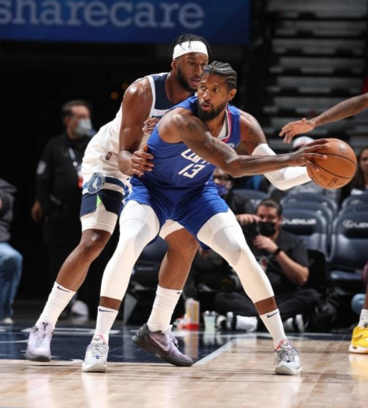 乔治32+8+6爱德华兹28分 快船三人20+以126-115击败森林狼 乔治32+8+6爱德华兹28分 快船三人20+以126-115击败森林狼