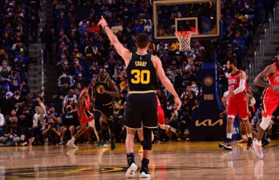 库里19+6普尔26分 勇士20记三分126-85擒鹈鹕喜迎3连胜 库里19+6普尔26分 勇士20记三分126-85擒鹈鹕喜迎3连胜