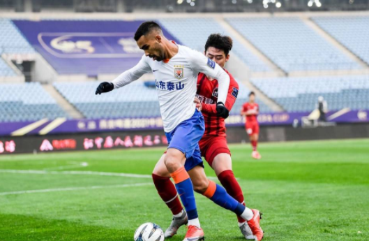 足协杯-泰山4-2河南总比分5-2进决赛 刘洋德尔加多均双响 足协杯-泰山4-2河南总比分5-2进决赛 刘洋德尔加多均双响