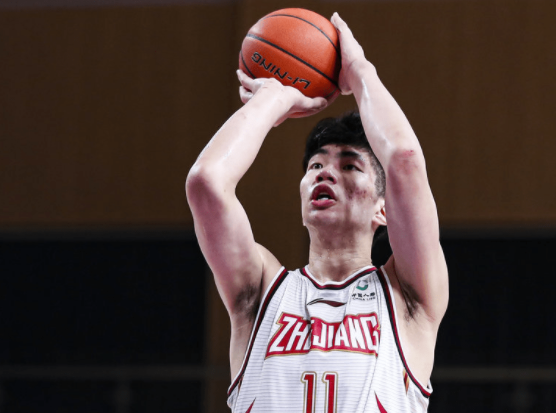 王奕博20+10余嘉豪两双 六人上双浙江111-81大胜四川 王奕博20+10余嘉豪两双 六人上双浙江111-81大胜四川