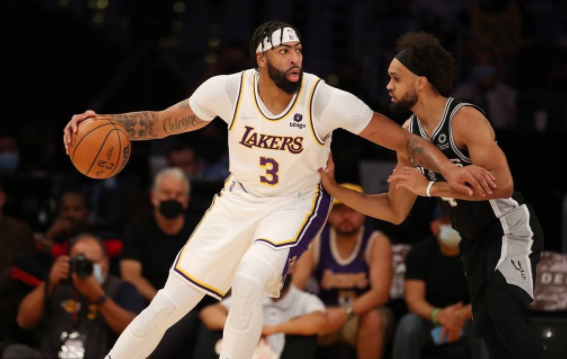 湖人主场114-106擒马刺 浓眉34+15威少14+11+7 塔克复出 湖人主场114-106擒马刺 浓眉34+15威少14+11+7 塔克复出