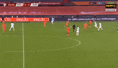 1637105686325602.gif 2.gif