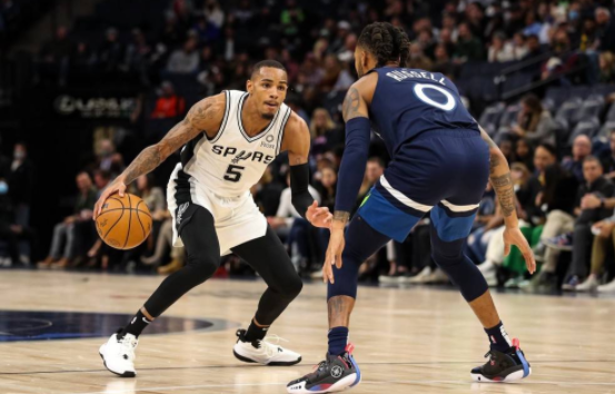 唐斯25+12领6人得分上双 森林狼115-90轻取马刺迎来两连胜 唐斯25+12领6人得分上双 森林狼115-90轻取马刺迎来两连胜