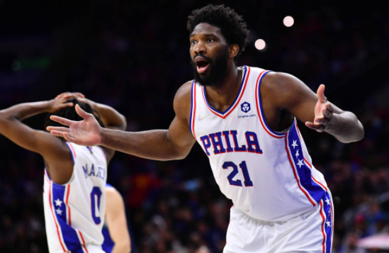 28日NBA纪录:大帝一数据队史登顶 保罗五千板里程碑 28日NBA纪录:大帝一数据队史登顶 保罗五千板里程碑