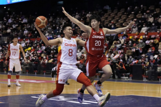 世预赛-赵睿27+5郭少14分 周琦休战中国男篮106-73再胜日本 世预赛-赵睿27+5郭少14分 周琦休战中国男篮106-73再胜日本