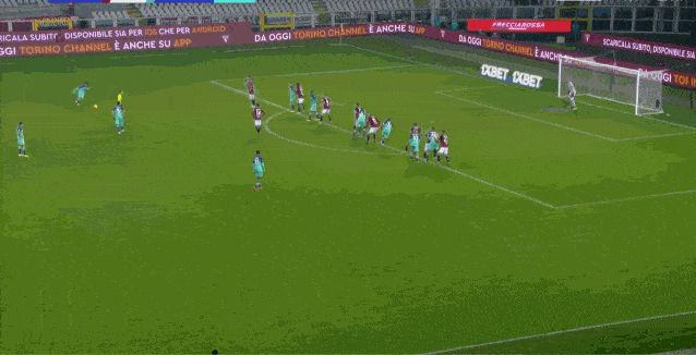 乌迪内斯老妖无解任意球破门 乌迪内斯老妖无解任意球破门