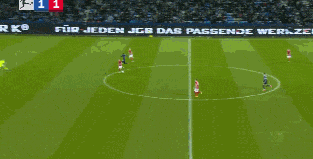 波鸿悍将远距离吊射破门 波鸿悍将远距离吊射破门