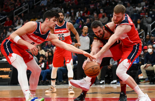 加兰32+8+10比尔低迷仅14分 骑士116-101轻取奇才迎四连胜 加兰32+8+10比尔低迷仅14分 骑士116-101轻取奇才迎四连胜